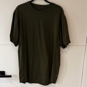 Lululemon Olive Green Men's T-Shirt